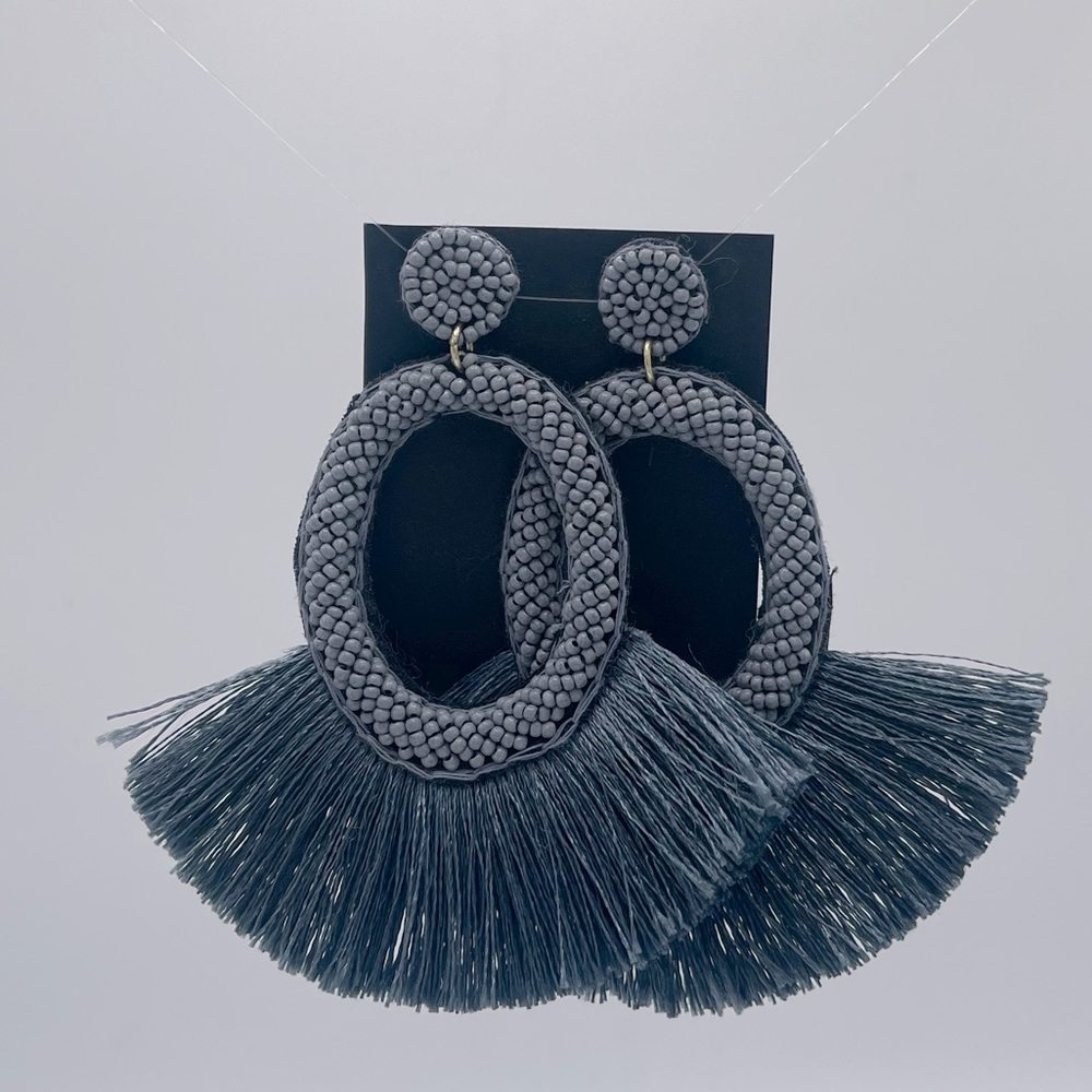 NWT Blue Beaded Earrings